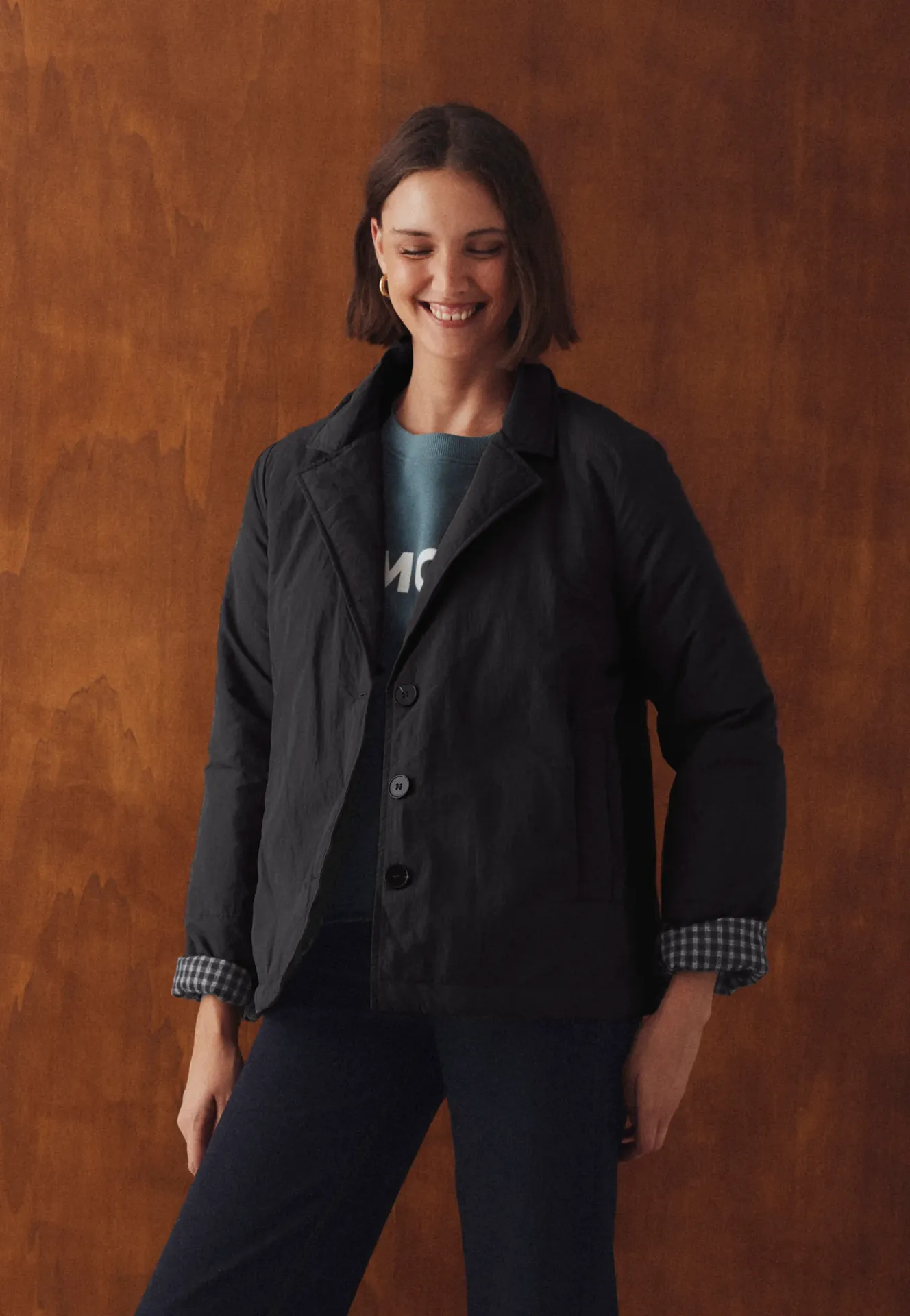 CHAQUETA CORTA NYLON