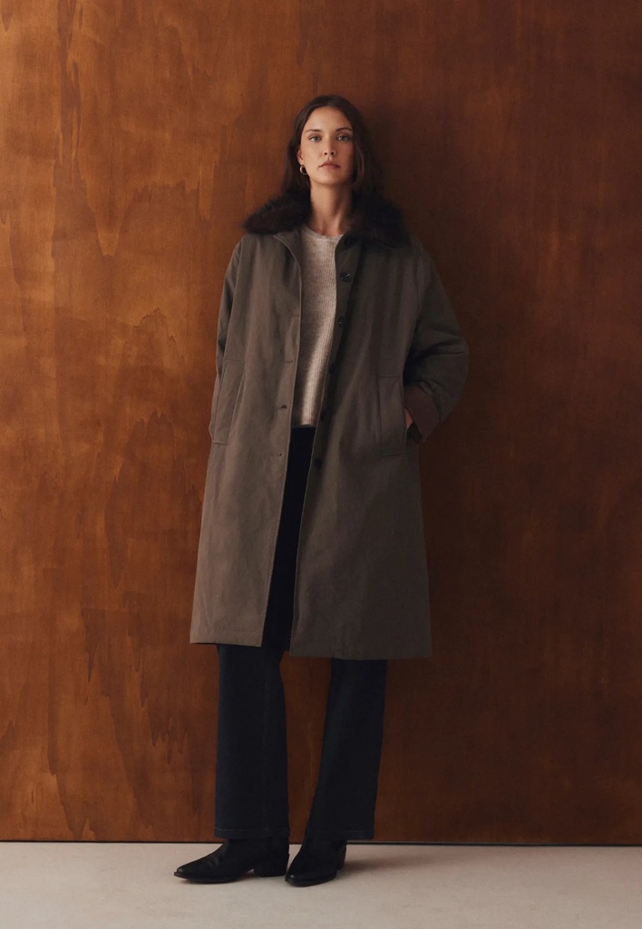 [1E6959BRESIA26W36/XSCA] GABARDINA CUELLO PELO (XS/36)