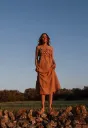 VESTIDO TIRANTE BORDADO